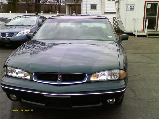 1998 Pontiac Bonneville SE