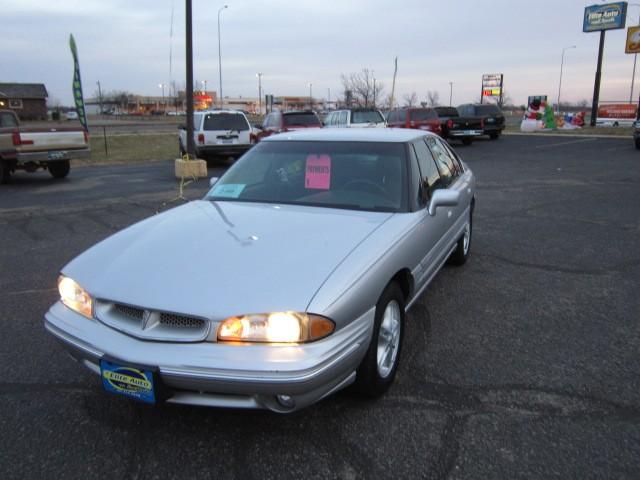 1999 Pontiac Bonneville SE