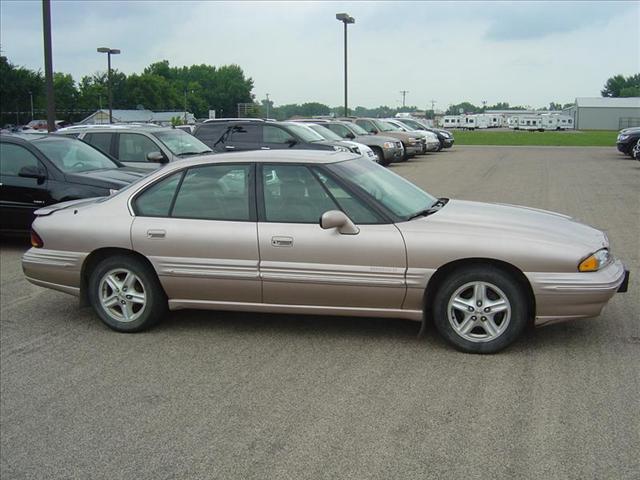 1999 Pontiac Bonneville SE