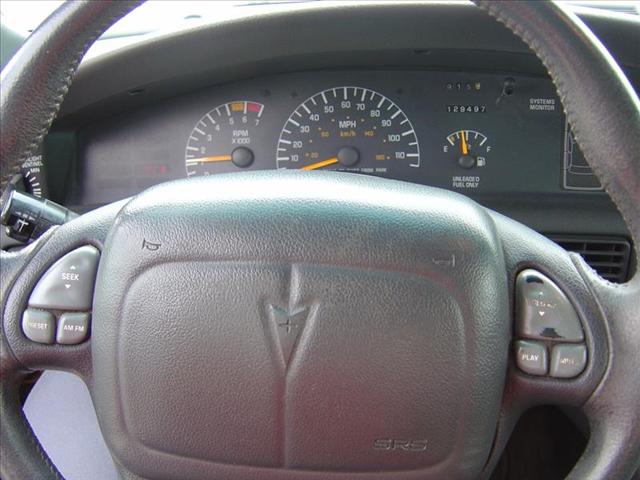 1999 Pontiac Bonneville SE