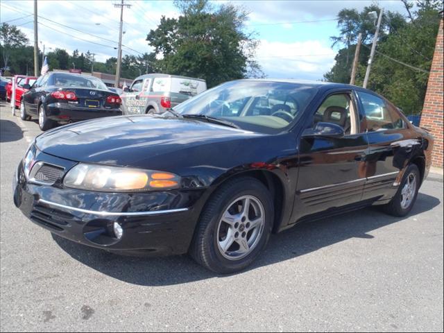 2000 Pontiac Bonneville SE