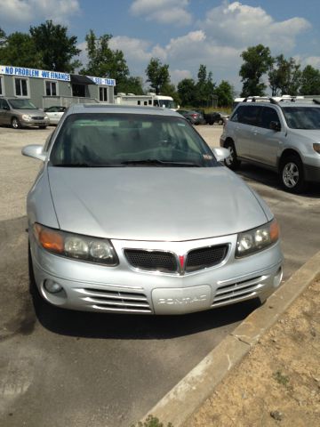 2000 Pontiac Bonneville SE