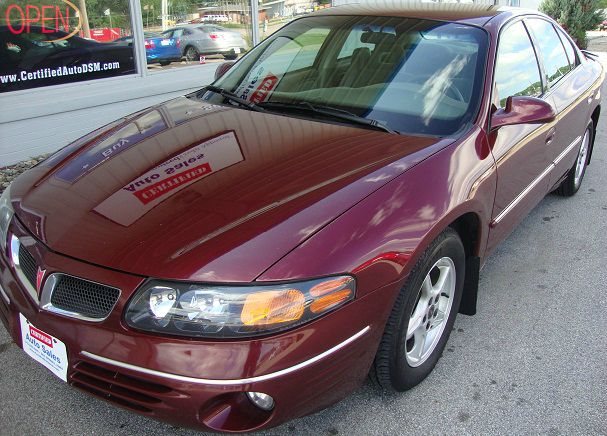 2000 Pontiac Bonneville SE