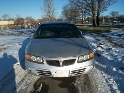 2000 Pontiac Bonneville SE