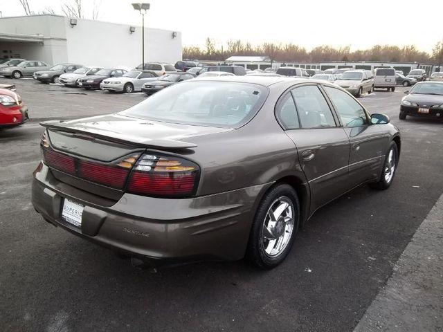 2000 Pontiac Bonneville Aveo5 LT