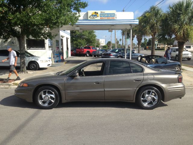 2000 Pontiac Bonneville 4DR Limited AWD