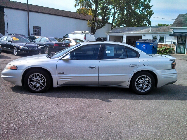 2000 Pontiac Bonneville 45