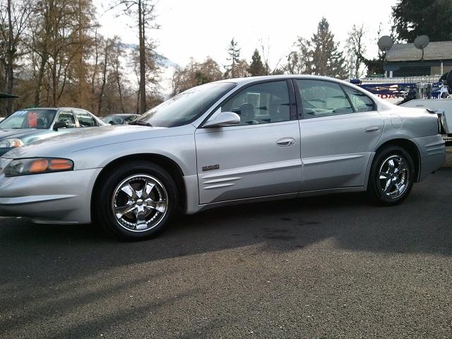 2000 Pontiac Bonneville 4DR Limited AWD