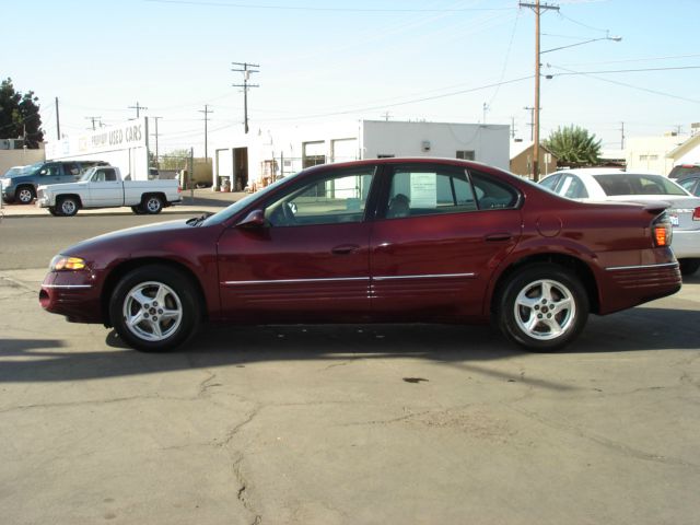 2001 Pontiac Bonneville SE