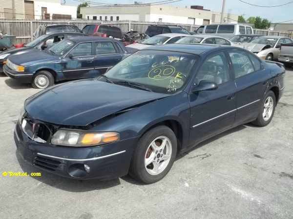 2001 Pontiac Bonneville SE