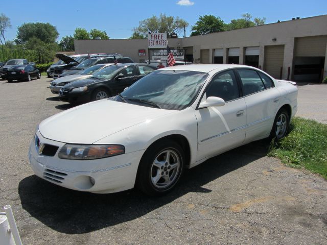 2001 Pontiac Bonneville SE