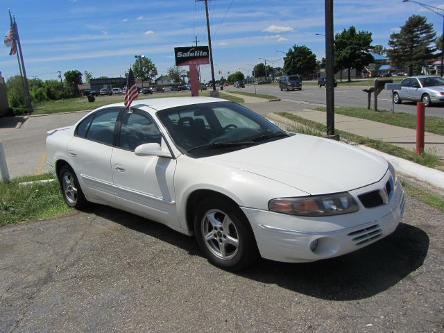 2001 Pontiac Bonneville SE