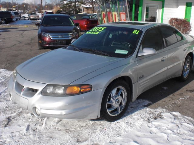 2001 Pontiac Bonneville 45