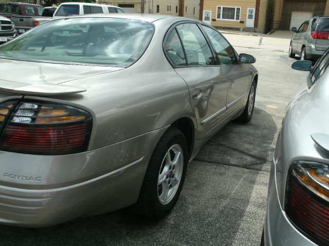 2002 Pontiac Bonneville SE