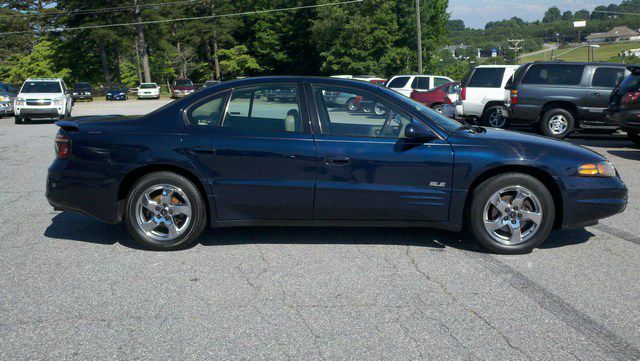 2002 Pontiac Bonneville 45