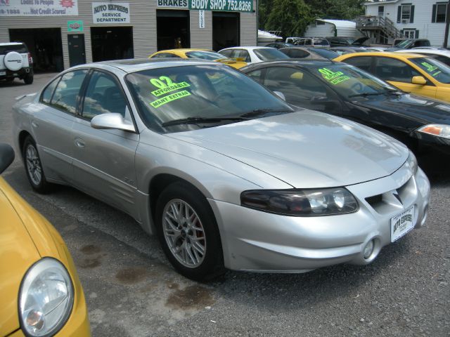 2002 Pontiac Bonneville 45