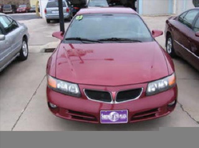 2003 Pontiac Bonneville SE