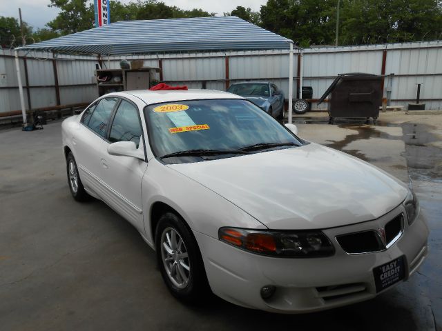 2003 Pontiac Bonneville SE