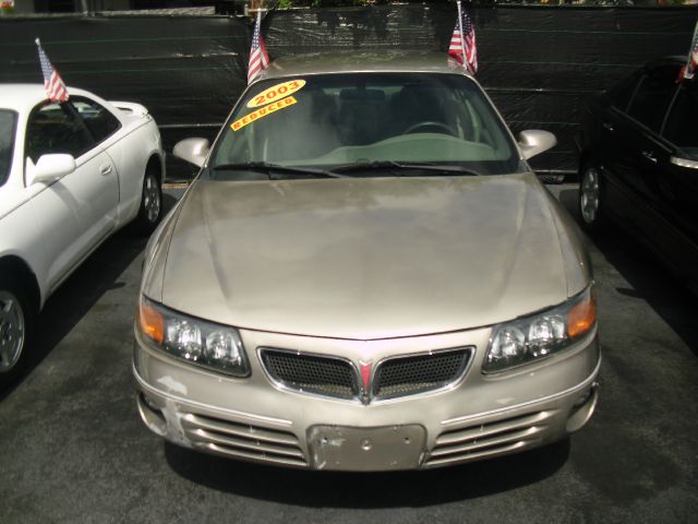 2003 Pontiac Bonneville SE