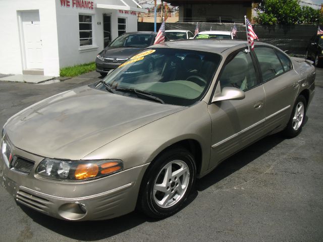 2003 Pontiac Bonneville SE