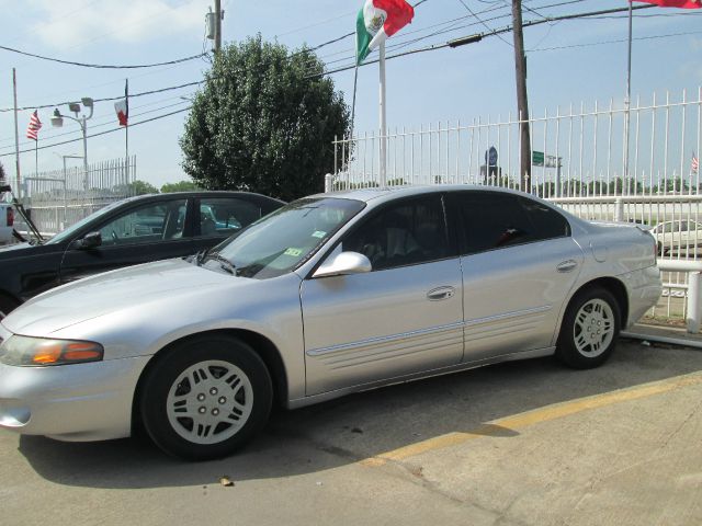 2003 Pontiac Bonneville SE