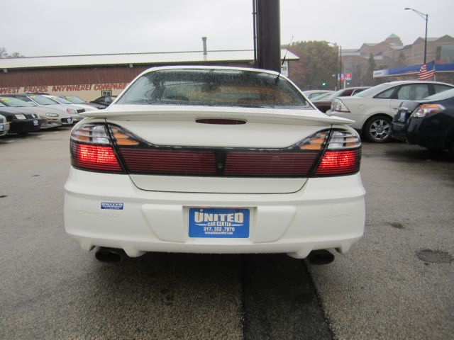 2003 Pontiac Bonneville 45