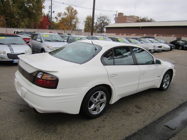 2003 Pontiac Bonneville 45