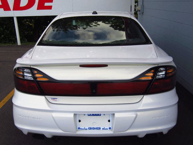 2004 Pontiac Bonneville 45