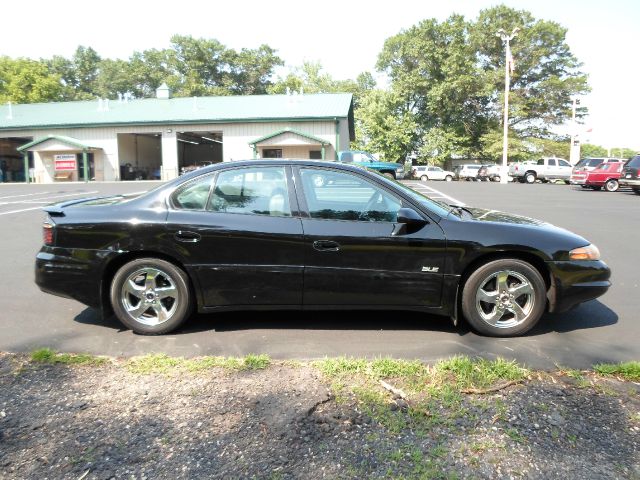 2004 Pontiac Bonneville 45