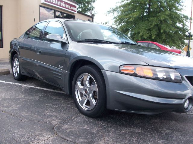 2004 Pontiac Bonneville 45