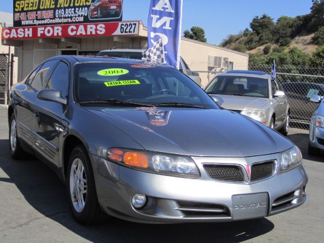 2004 Pontiac Bonneville SE