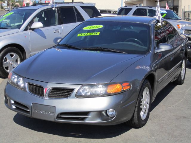 2004 Pontiac Bonneville SE