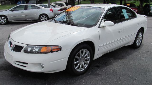 2005 Pontiac Bonneville SE