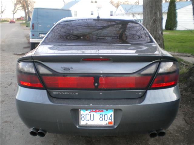 2005 Pontiac Bonneville Special