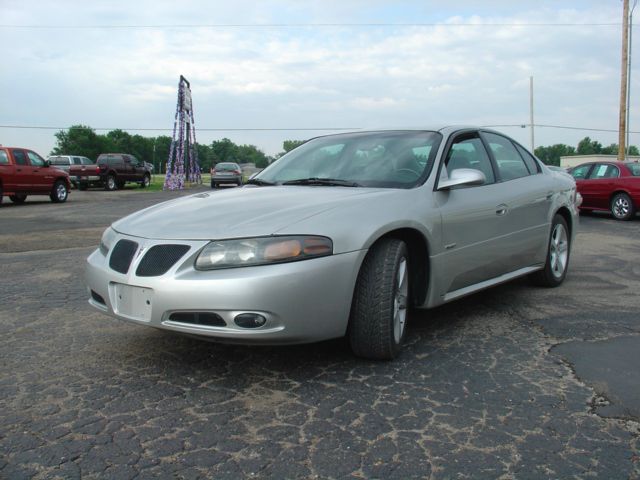 2005 Pontiac Bonneville Special