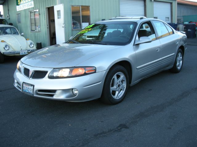 2005 Pontiac Bonneville SE