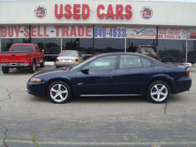 2005 Pontiac Bonneville Special