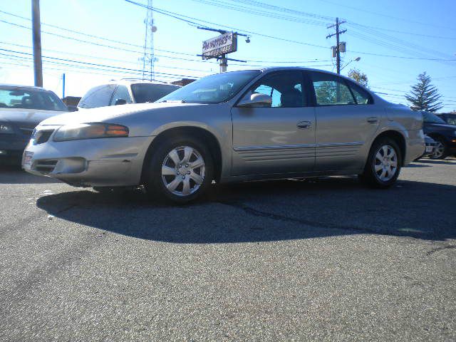 2005 Pontiac Bonneville SE