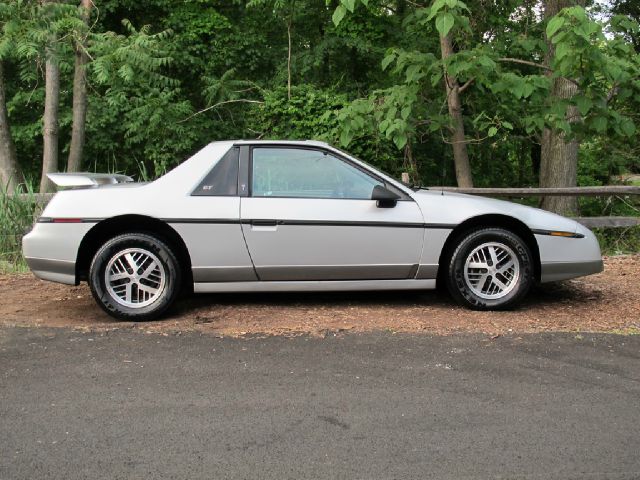 1985 Pontiac Fiero Passion