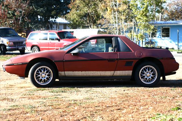 1986 Pontiac Fiero Unknown