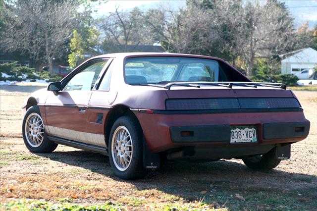 1986 Pontiac Fiero Unknown