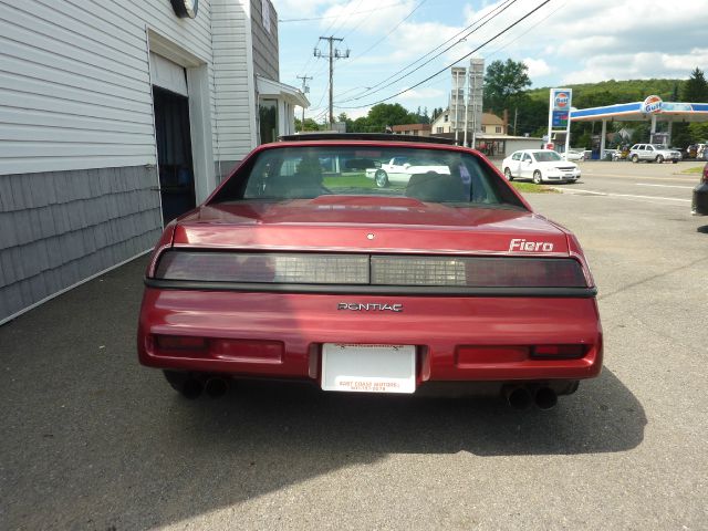 1988 Pontiac Fiero GSX