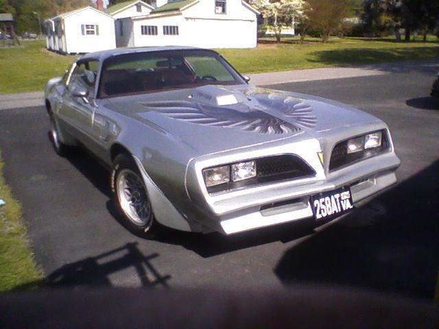 1978 Pontiac Firebird 4dr Sdn V6 CXL