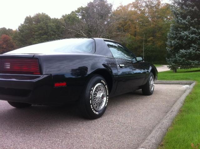 1982 Pontiac Firebird Unknown