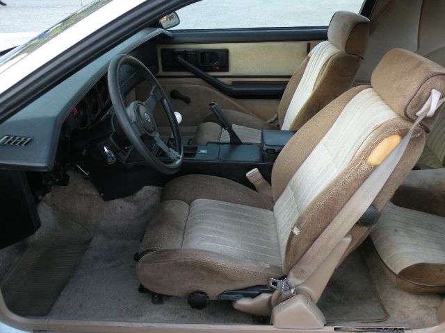 1983 Pontiac Firebird 4dr Sdn V6 CXL