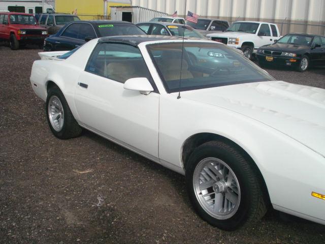 1989 Pontiac Firebird Base