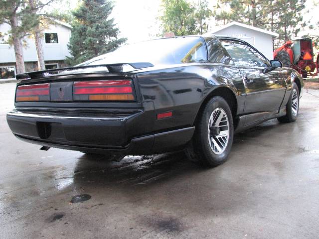 1991 Pontiac Firebird Base