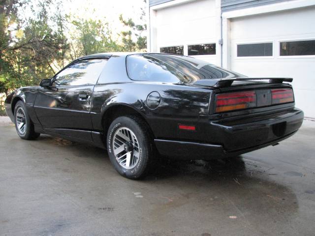 1991 Pontiac Firebird Base