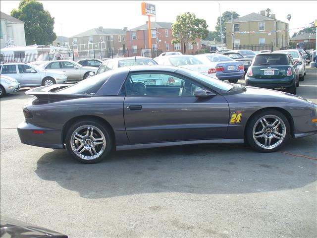 1993 Pontiac Firebird 4dr Sdn V6 CXL