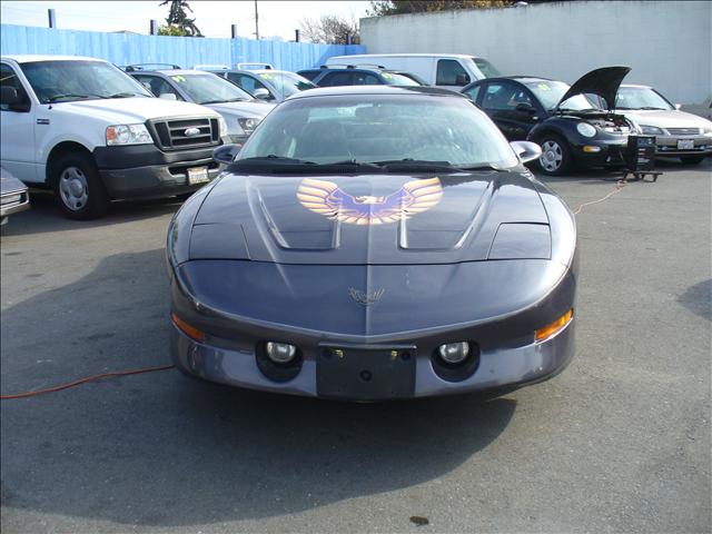 1993 Pontiac Firebird 4dr Sdn V6 CXL